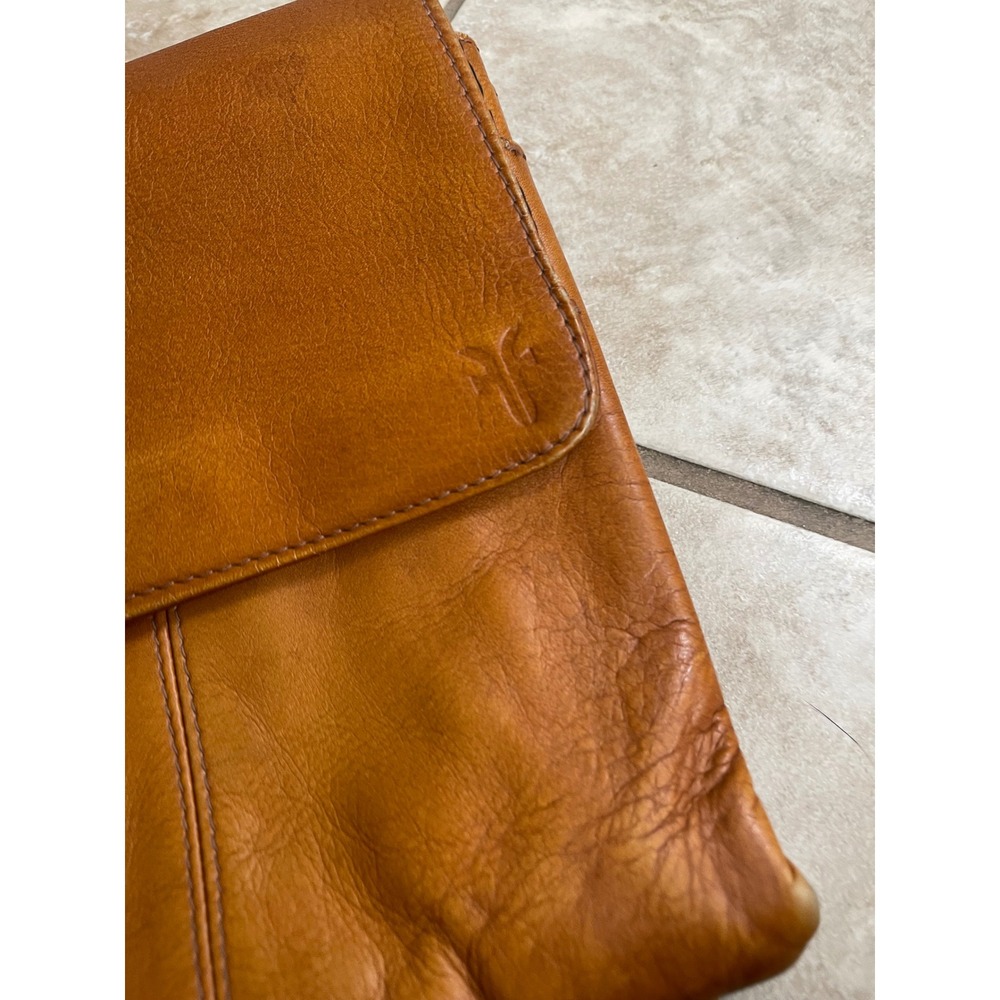FRYE Women Tan Leather Flap Top Mini Backpack Purse Bag saddle bag VTG crossbody - Picture 3 of 13